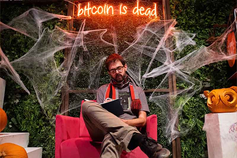 Hodlween Picture